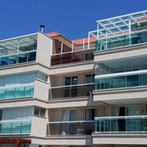 Projeto LV Vidros - Guarda Corpo e Cobertura de Vidro